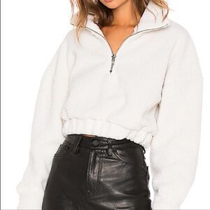 NWOT LPA Quinn pullover jacket